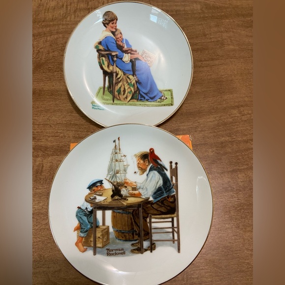 Norman Rockwell Other - Norman Rockwell Plates - White with Blue and Red Accents